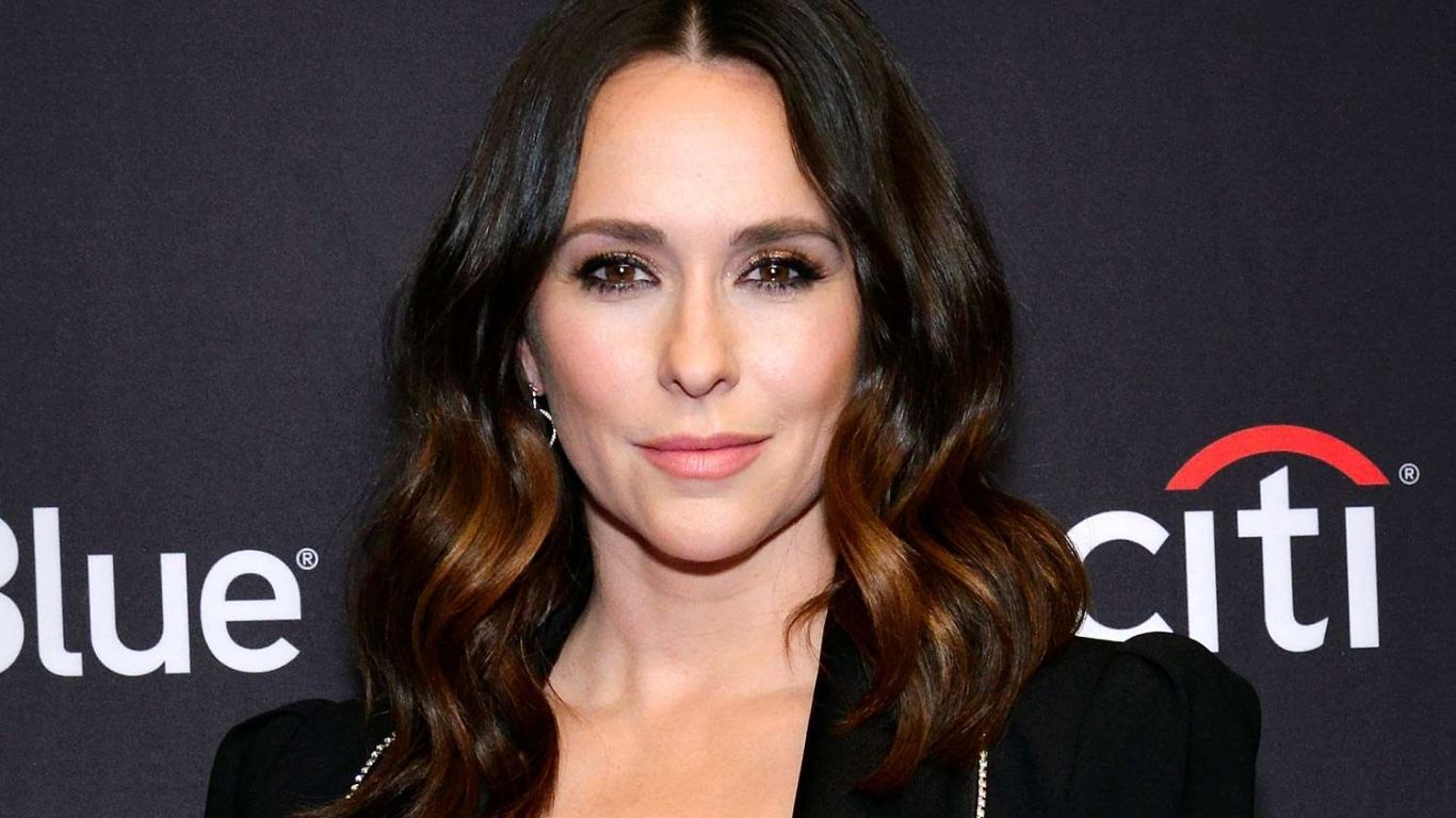 Jennifer Love Hewitt Poids